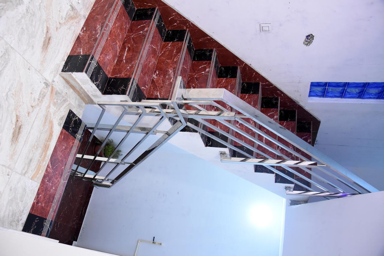 Hotel Rajshree Tanakpur Екстер'єр фото