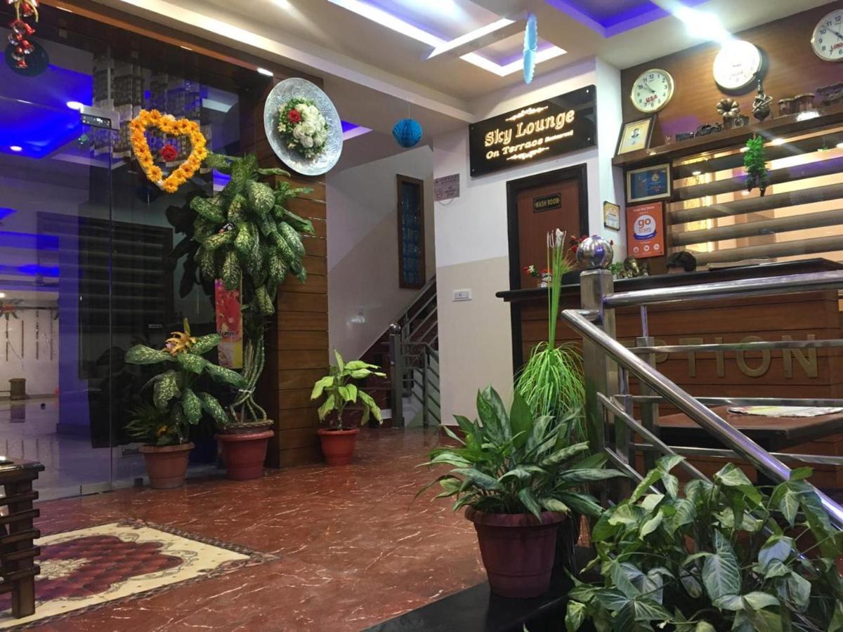 Hotel Rajshree Tanakpur Екстер'єр фото